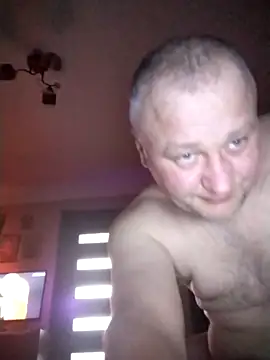 nudistu021 online show from April 2026 03:08:01 PM