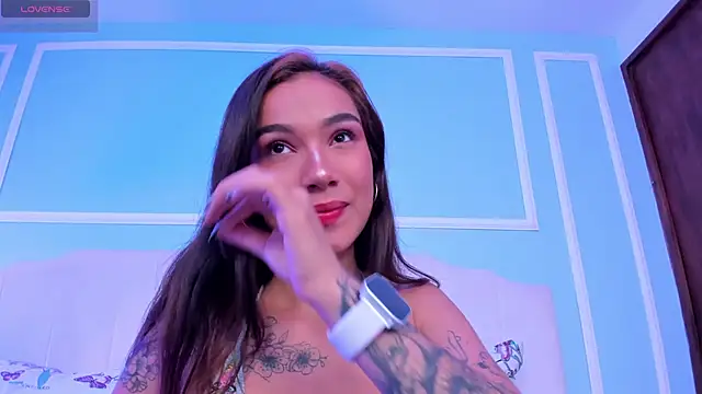 scarlet castro online show from February 2026 06:37:01 PM