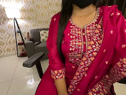 Snapshot of SamairAhh chatting on January 2025 05:45:02 PM SamairAhh online show from January 2025 05:45:02 PM