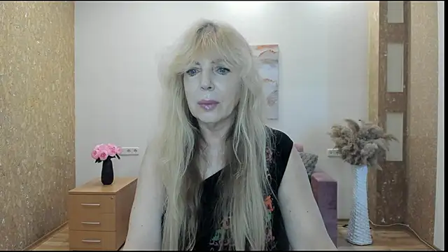 Anna Diax online show from March 2026 12:49:01 PM