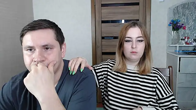 Kristy-Max online show from February 2025 04:15:01 AM