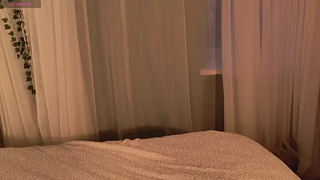 SunnyRisha online show from October 2025 05:04:02 AM