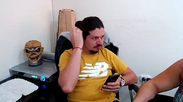 webothtwo online show from December 2024 04:03:01 PM