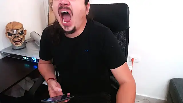 webothtwo online show from January 2025 03:39:02 PM