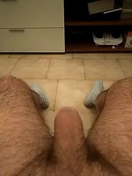 user 662 online show from March 2025 06:15:02 PM