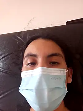 Snapshot of FKF2004 chatting on September 2025 07:26:02 PM FKF2004 online show from September 2025 07:26:02 PM