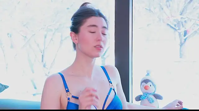 GentleSparkMay online show from February 2025 10:06:02 AM