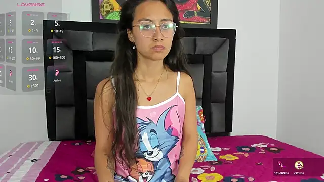 Snapshot of tatiana_valencia chatting on March 2025 06:21:02 PM tatiana valencia online show from March 2025 06:21:02 PM