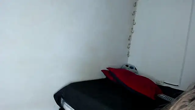 Snapshot of Iam_Sammy_ chatting on October 2025 02:12:02 AM Iam Sammy online show from October 2025 02:12:02 AM