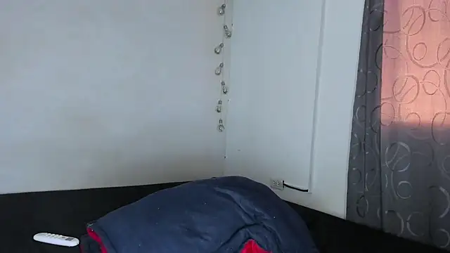 Snapshot of Iam_Sammy_ chatting on December 2025 05:43:02 PM Iam Sammy online show from December 2025 05:43:02 PM