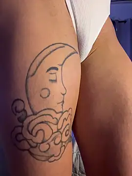 xMirana  online show from November 2025 08:25:02 AM