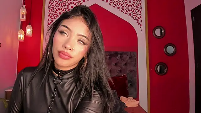 Snapshot of Giovanna_oliveira chatting on December 2024 08:48:01 AM Giovanna oliveira online show from December 2024 08:48:01 AM