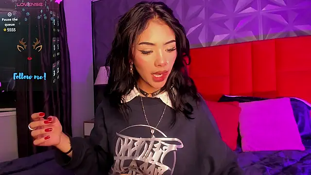 Snapshot of Giovanna_oliveira chatting on January 2025 09:32:02 AM Giovanna oliveira online show from January 2025 09:32:02 AM