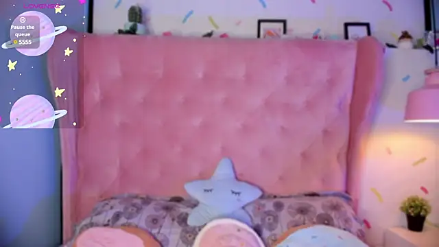 Snapshot of Giovanna_oliveira chatting on January 2025 08:56:01 AM Giovanna oliveira online show from January 2025 08:56:01 AM