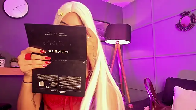 Snapshot of Giovanna_oliveira chatting on January 2025 04:17:02 AM Giovanna oliveira online show from January 2025 04:17:02 AM