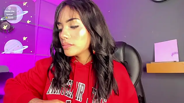 Snapshot of Giovanna_oliveira chatting on January 2025 08:31:01 AM Giovanna oliveira online show from January 2025 08:31:01 AM