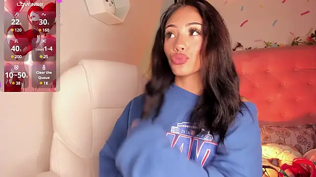 Snapshot of Giovanna_oliveira chatting on February 2025 08:06:01 AM Giovanna oliveira online show from February 2025 08:06:01 AM