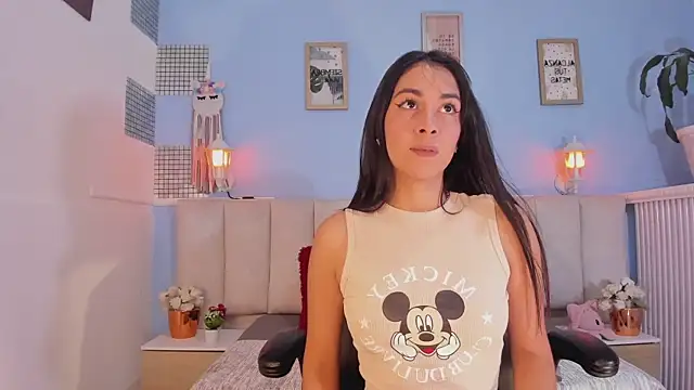 lyzzi smith01 online show from December 2024 07:36:01 PM