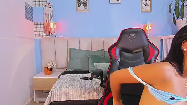 lyzzi smith01 online show from January 2025 10:40:02 PM