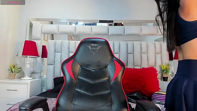 lyzzi smith01 online show from September 2025 07:37:02 PM