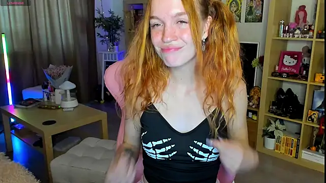 Sunny Elly online show from September 2025 07:01:02 AM