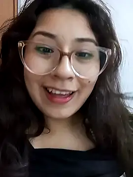 MishuColfer online show from October 2025 07:42:01 AM