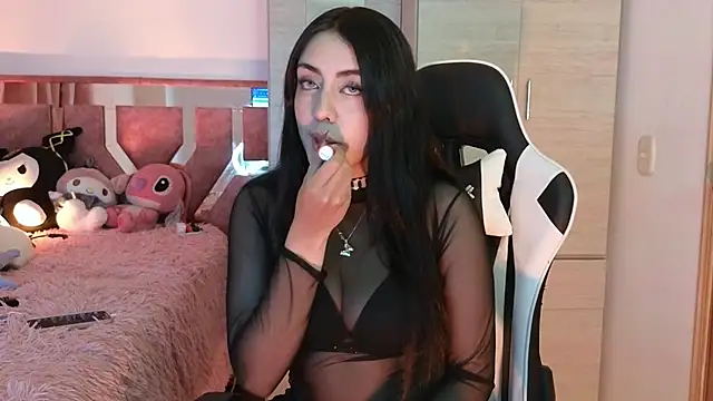 Snapshot of Angel_lusst chatting on December 2024 04:09:01 AM Angel lusst online show from December 2024 04:09:01 AM