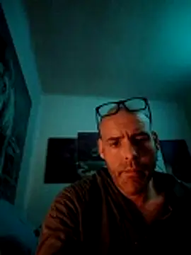 Snapshot of medioarabemediogypsi chatting on February 2026 07:52:01 PM medioarabemediogypsi online show from February 2026 07:52:01 PM