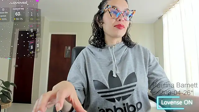 paulinabarnett- online show from April 2026 03:56:01 PM