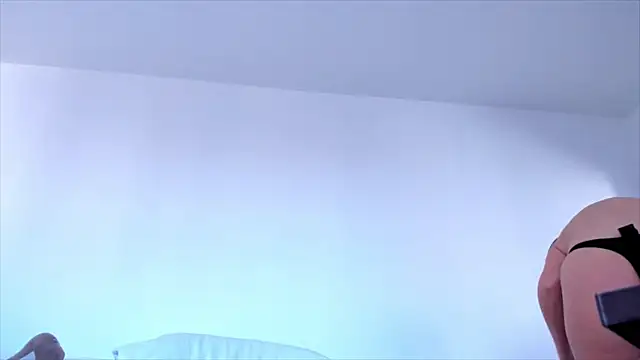 hornyemma   online show from January 2025 09:30:02 AM