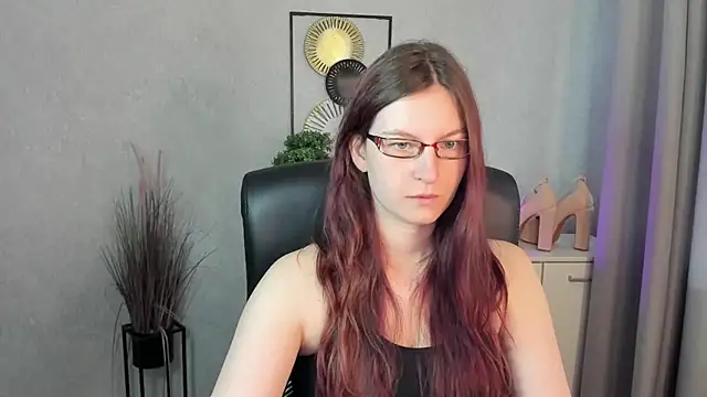 emmaxDelight online show from July 2026 06:27:01 AM