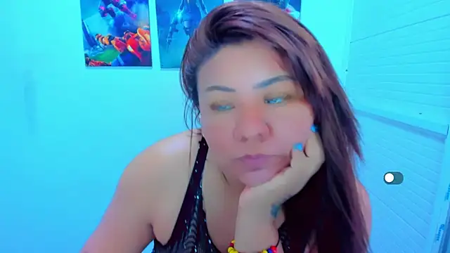 Snapshot of victoria_love89 chatting on May 2026 02:20:02 AM victoria love89 online show from May 2026 02:20:02 AM