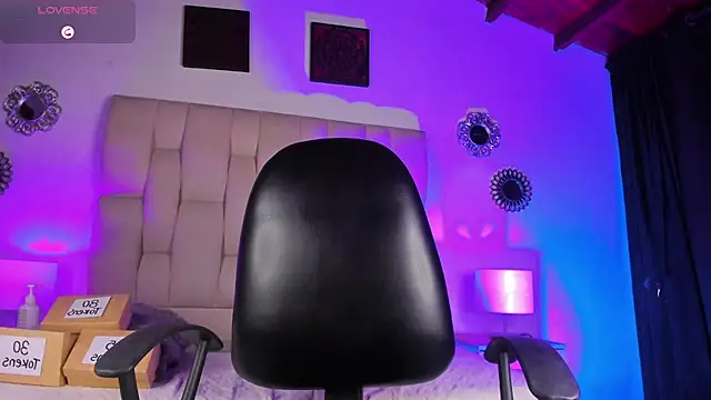 Mia ross16 online show from January 2025 10:24:01 PM