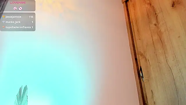 Mia ross16 online show from February 2025 07:05:02 PM