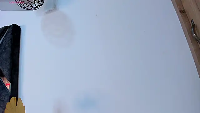 Mia ross16 online show from February 2025 08:53:02 PM