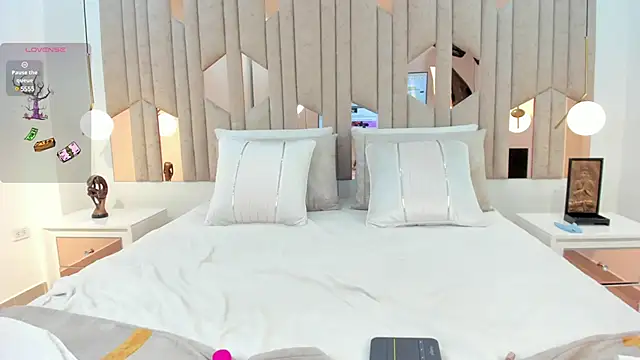 im gaby  online show from February 2025 03:30:02 AM