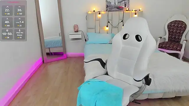 zoe turnner 18 online show from February 2025 11:29:02 AM