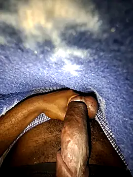 RovingAlcove online show from April 2026 11:46:02 PM