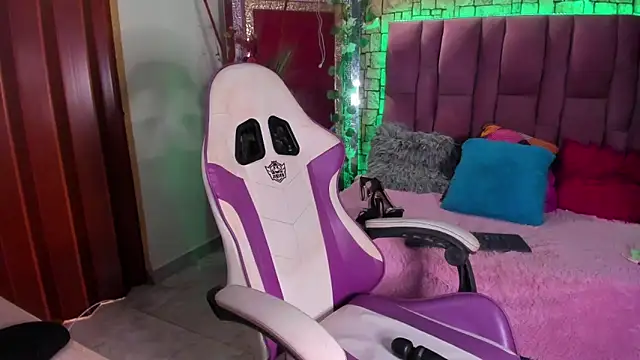 sweetyose online show from December 2024 09:35:01 PM