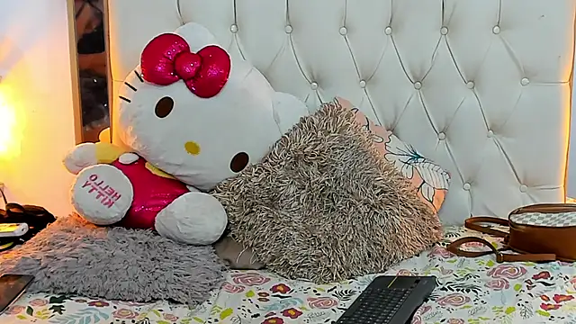 camila sex latina online show from January 2025 06:36:02 AM