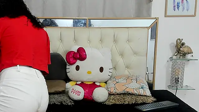 camila sex latina online show from February 2025 02:47:02 AM