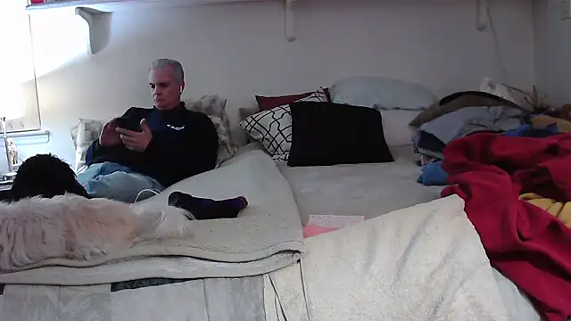 Hand69someguy online show from December 2025 02:39:01 AM