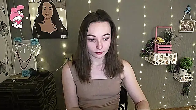  Barbie Kiss  online show from February 2025 06:25:02 AM