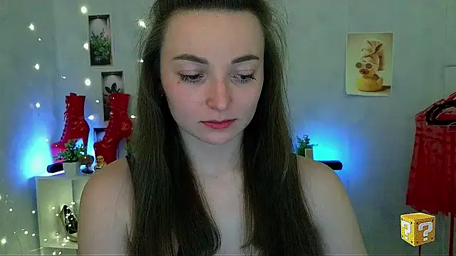  Barbie Kiss  online show from April 2026 05:41:02 PM