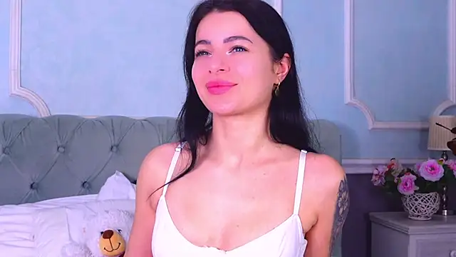 SelenaBell online show from December 2025 06:26:01 PM