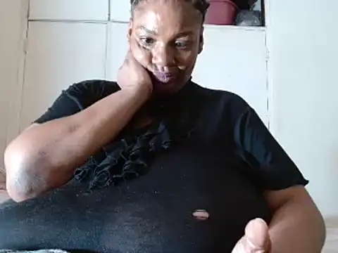 tinagiant online show from March 2025 07:06:01 PM