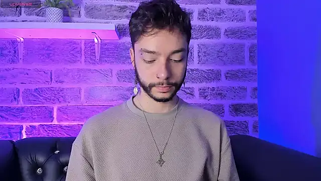 noah ricci online show from January 2026 12:10:02 PM