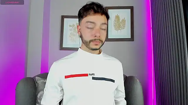 noah ricci online show from April 2026 03:31:02 AM