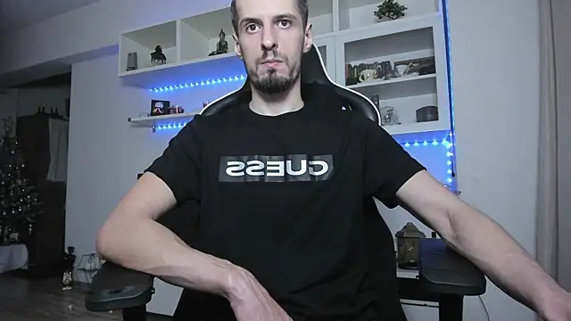 ToddClaytonn online show from January 2026 08:11:02 PM