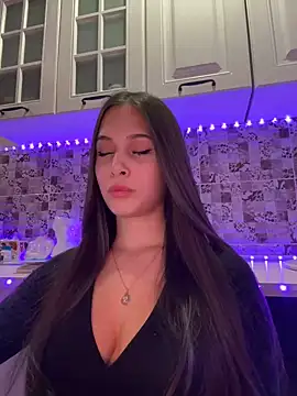 EricaWalls online show from December 2024 10:36:02 PM